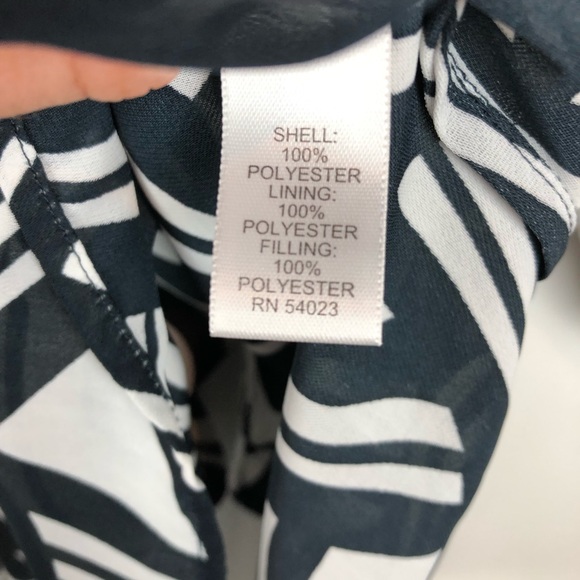 Banana republic long sleeve  belted dress. Size 0 - Picture 6 of 8